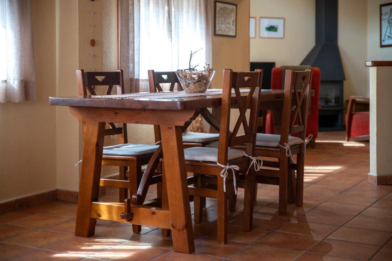 Apartament Cadi- Moixero Apartament *